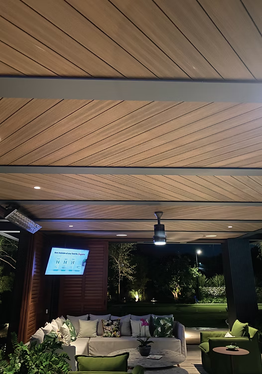 Teka Wall Cladding para Exterior / 2 pzas. (2.2 m x 15.1 cm)